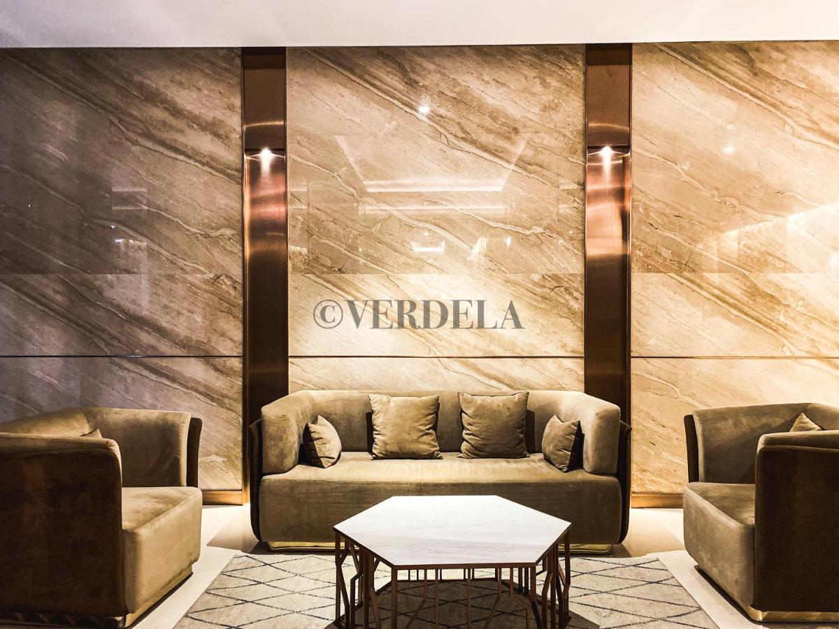 Verdela Pollux habibie Batam apartement Bagian luar foto